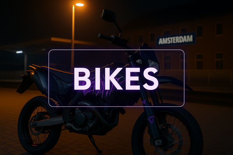 Eine atemberaubende Aufnahme von 2STROKE Bikes, die die beeindruckende 2takt motorrad leistung zur Schau stellen. Diese Bikes sind perfekt für Vendetta Streetrace und Tuning, was ihnen das ultimative 2stroke Erlebnis verleiht.